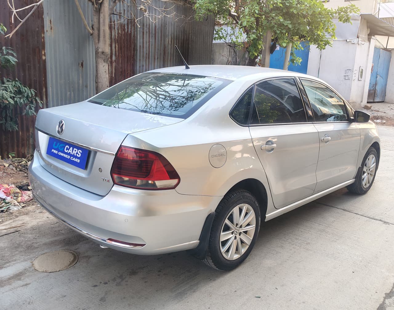 VOLKSWAGEN VENTO - Image 10